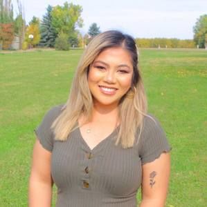 Meet your Posher, Kelly